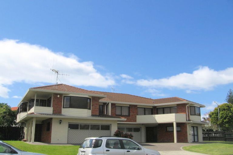 Photo of property in 3/49 May Street, Mount Maunganui, 3116