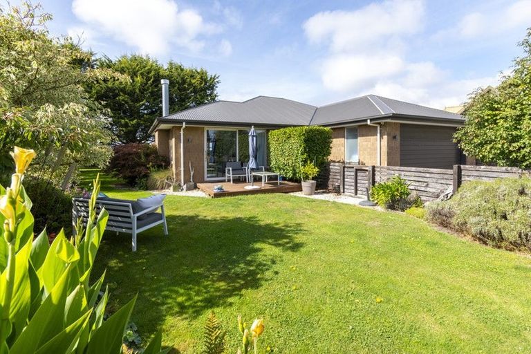 Photo of property in 10 Woodglen Drive, Woodend, 7610