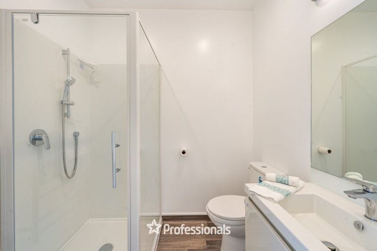 Photo of property in 1 Glen Evans Crescent, Fairfield, Lower Hutt, 5011