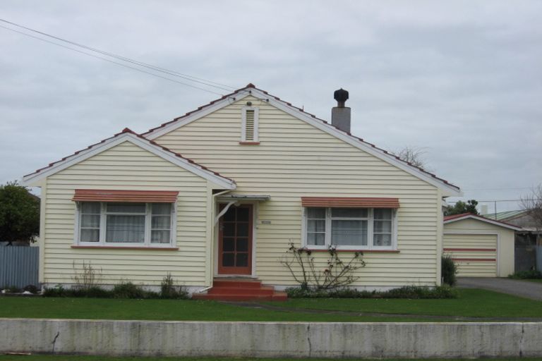Photo of property in 27 Power Street, Levin, 5510