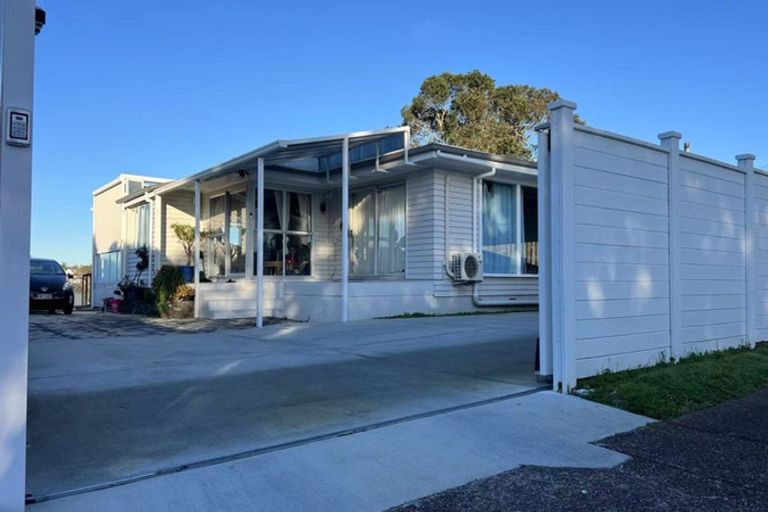 Photo of property in 26 Waimana Avenue, Northcote Point, Auckland, 0627