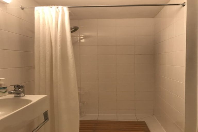 Photo of property in Hopper Street Apartments, 20u5 Hopper Street, Mount Cook, Wellington, 6011