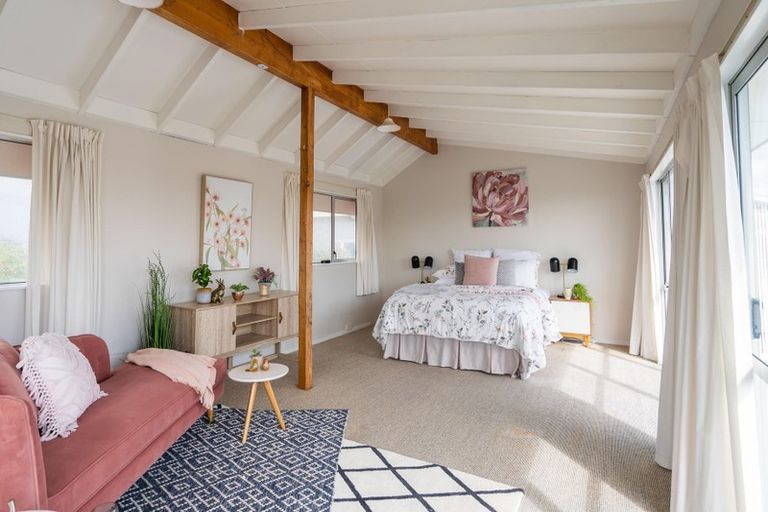 Photo of property in 47 William Street, Waikanae Beach, Waikanae, 5036