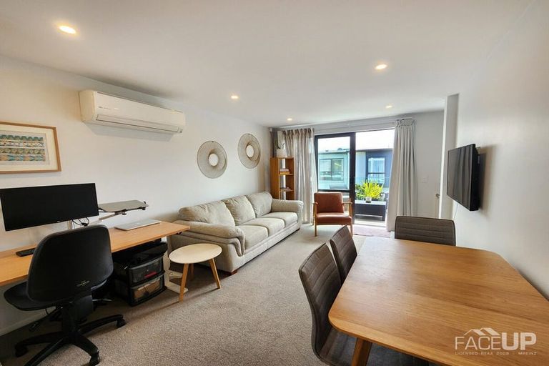 Photo of property in 15 Glenae Lane, Hobsonville, Auckland, 0618
