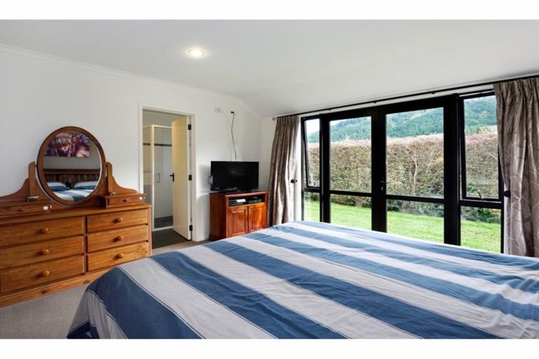 Photo of property in 32 Hollyman Road, Hira, Nelson, 7071