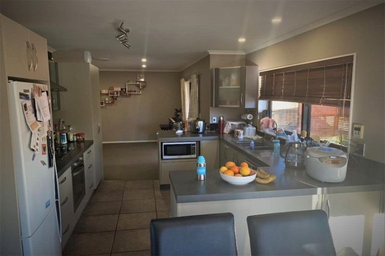 Photo of property in 54 Saint James Drive, Huntington, Hamilton, 3210