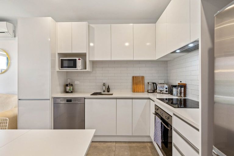 Photo of property in 2/81g Mapou Road, Hobsonville, Auckland, 0616