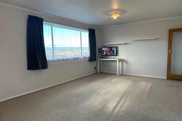 Photo of property in 1 Clementine Way, Crofton Downs, Wellington, 6035