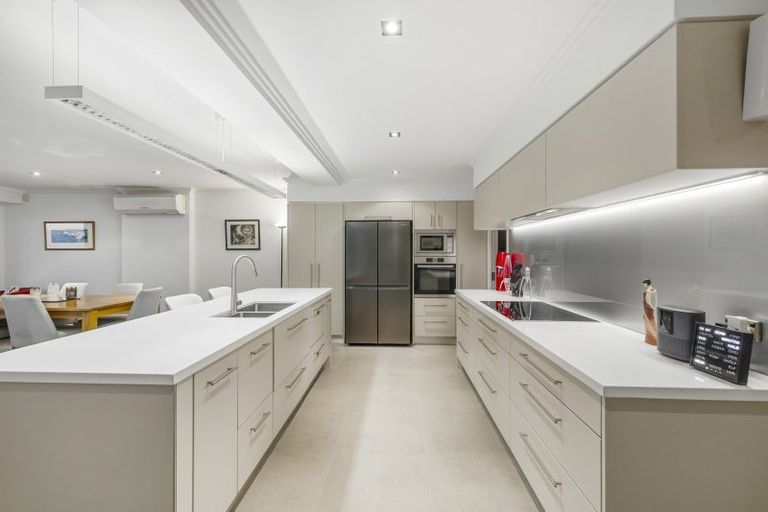 Photo of property in 1/104 Harbour Drive, Otumoetai, Tauranga, 3110