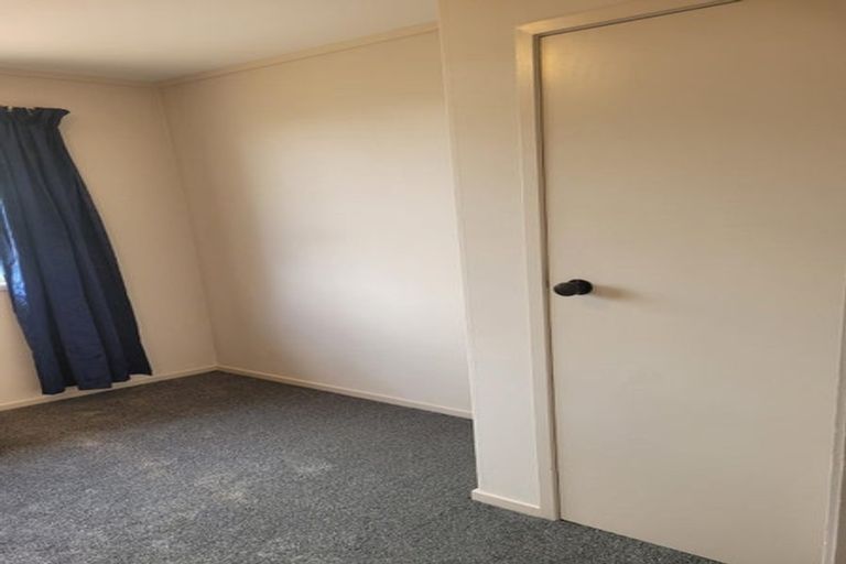 Photo of property in 16a Matthew Place, Kawaha Point, Rotorua, 3010