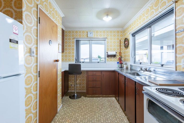 Photo of property in 2a Hunter Street, Dannevirke, 4930