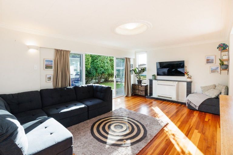 Photo of property in 132 Limbrick Street, Terrace End, Palmerston North, 4410