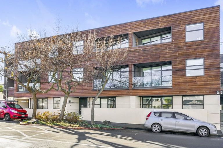 Photo of property in Detroit Apartments, 202/181u Tasman Street, Mount Cook, Wellington, 6021