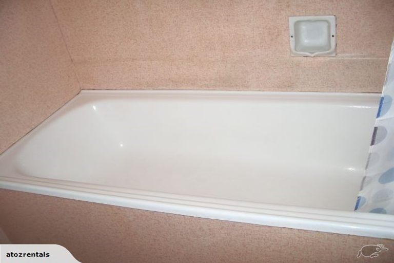 Photo of property in 2/95 Peverel Street, Riccarton, Christchurch, 8041