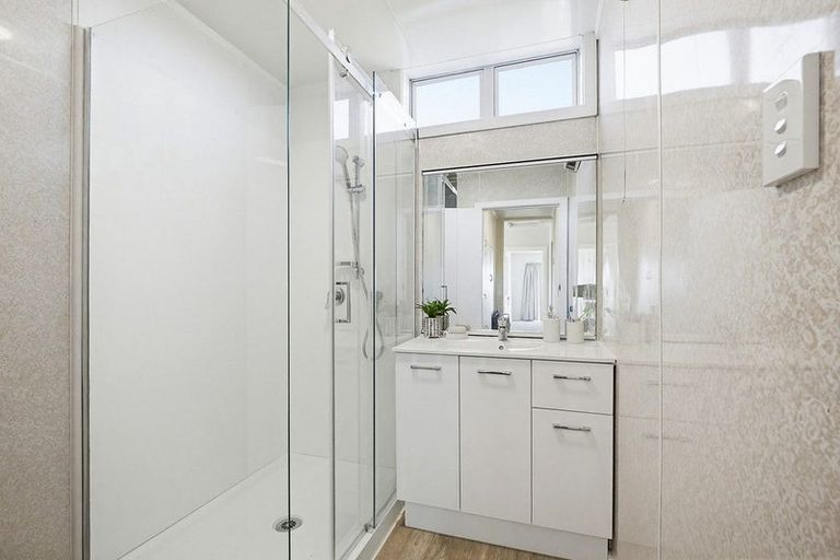 Photo of property in 8 Herewini Street, Titahi Bay, Porirua, 5022