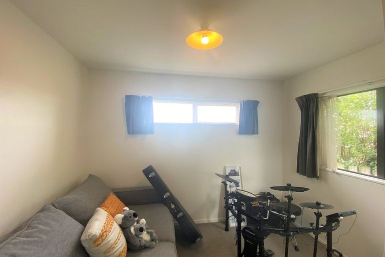 Photo of property in 179 Hobsonville Road, Hobsonville, Auckland, 0618