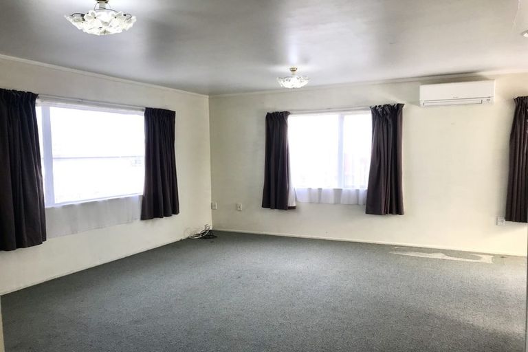 Photo of property in 14a Atkinson Avenue, Papatoetoe, Auckland, 2025