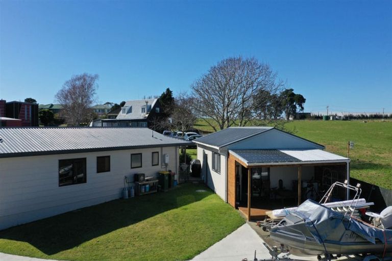 Photo of property in 18 Whenuariri Place, Maketu, 3189