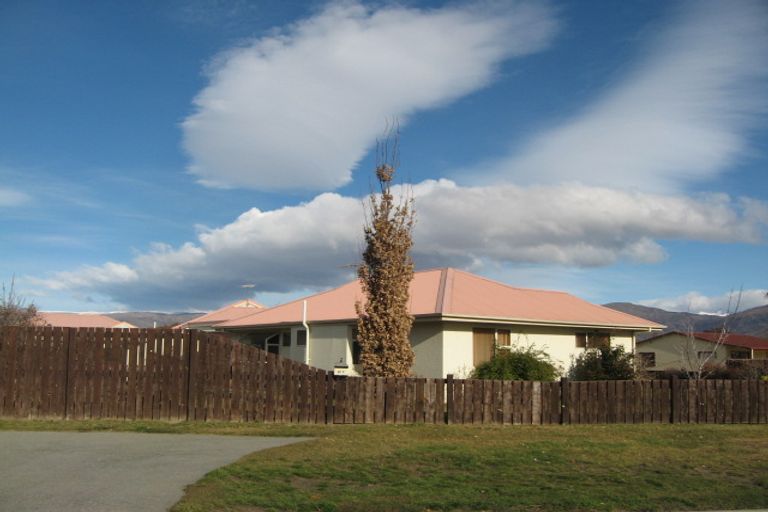Photo of property in 24d Melmore Terrace, Cromwell, 9310