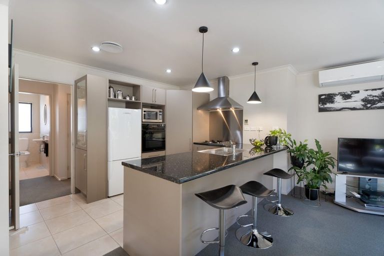 Photo of property in 3b Hawtrey Terrace, Johnsonville, Wellington, 6037