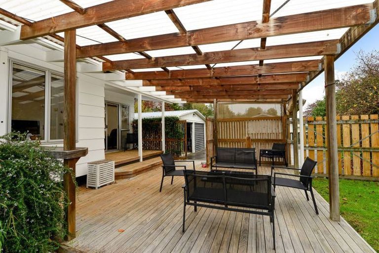 Photo of property in 9 Frost Place, Pukete, Hamilton, 3200