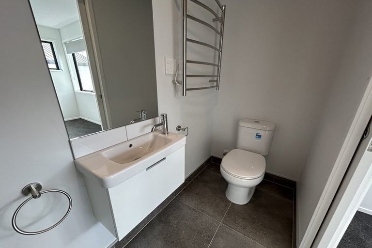 Photo of property in 57 Whati Lane, Henderson, Auckland, 0612