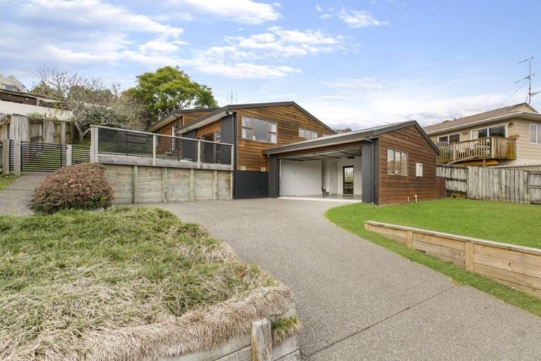 Photo of property in 93 Carlton Street, Bellevue, Tauranga, 3110