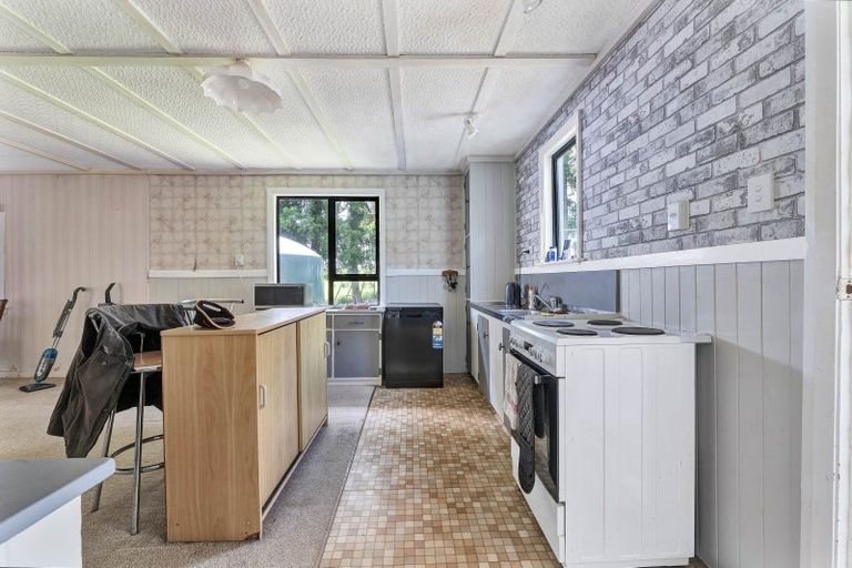 Photo of property in 19 Standish Road, Toko, Stratford, 4392