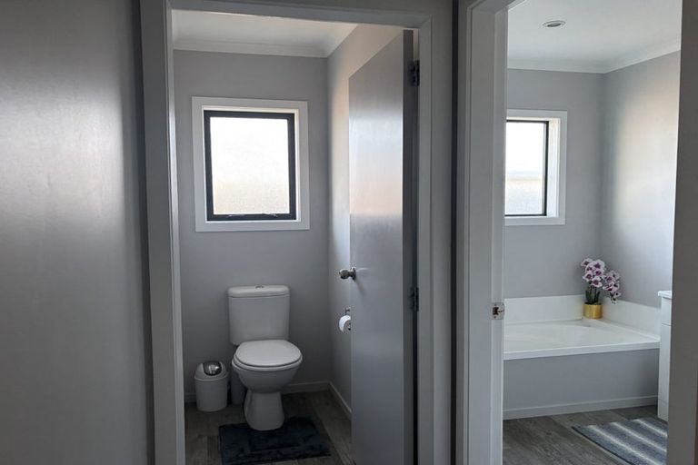 Photo of property in 112 Solway Crescent, Solway, Masterton, 5810