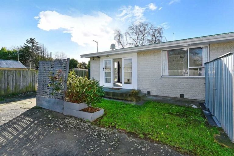 Photo of property in 1/43 Mclean Street, Linwood, Christchurch, 8062