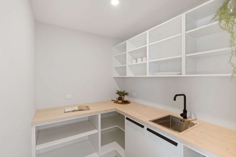 Photo of property in 52 Burnham School Road, Rolleston, 7614