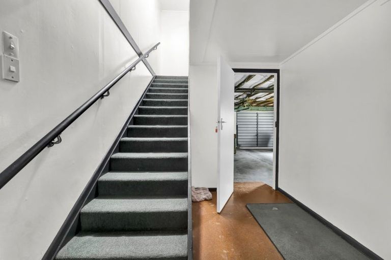 Photo of property in 1 Ulysses Street, Stratford, 4332