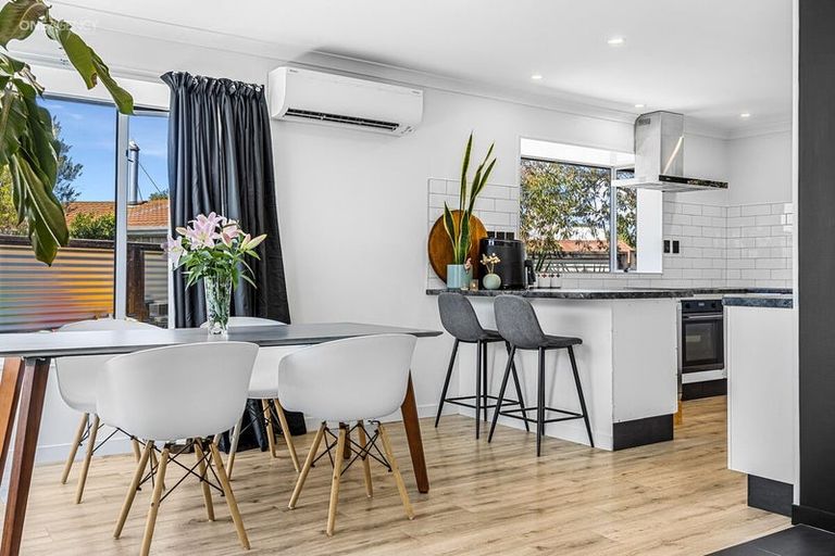 Photo of property in 18 Kalmia Place, Kaiapoi, 7630