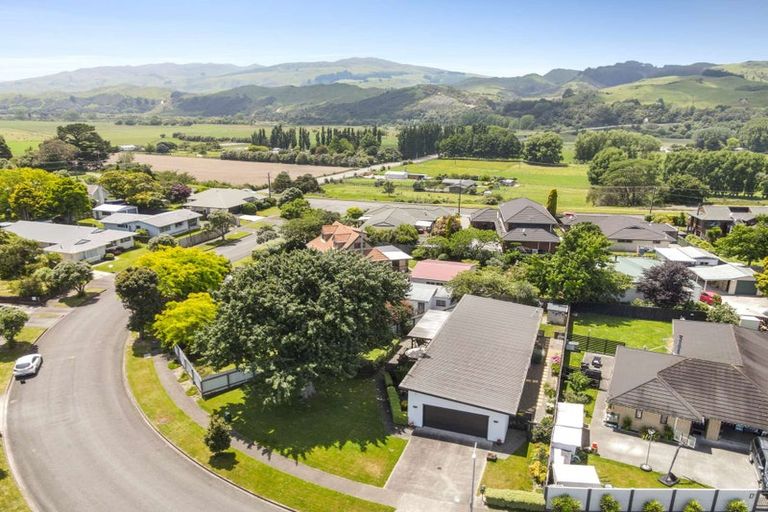 Photo of property in 7 Oak Crescent, Ashhurst, 4810