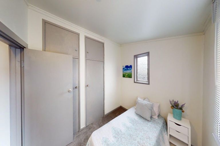 Photo of property in 93 Tiro Tiro Road, Levin, 5510