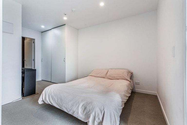 Photo of property in 6/167 Hobsonville Point Road, Hobsonville, Auckland, 0616