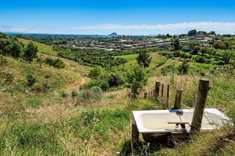 Photo of property in 359ra Kaitemako Road, Welcome Bay, Tauranga, 3175