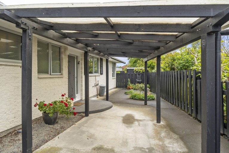 Photo of property in 89b Ngaio Road, Waikanae, 5036