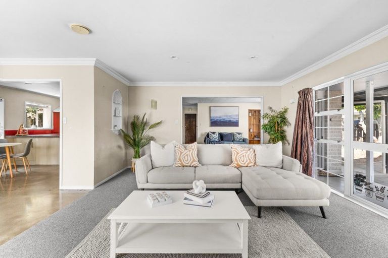 Photo of property in 37 Ngarimu Crescent, Taradale, Napier, 4112