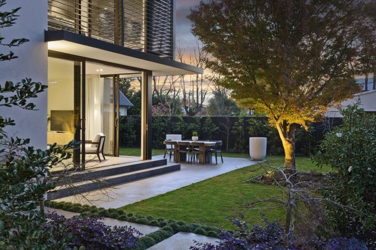 Photo of property in 3a Ngahere Street, Fendalton, Christchurch, 8041