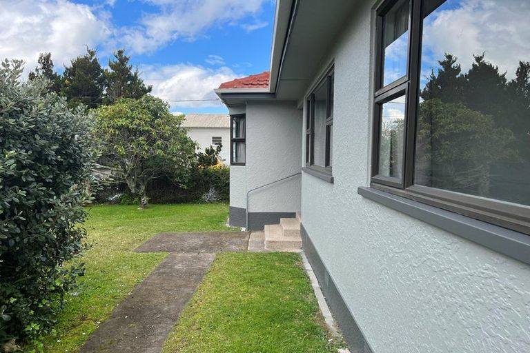 Photo of property in 5 Johnson Street, Dinsdale, Hamilton, 3204