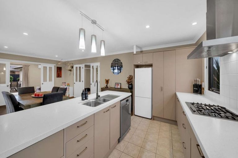 Photo of property in 100 Courtenay Drive, Kaiapoi, 7630