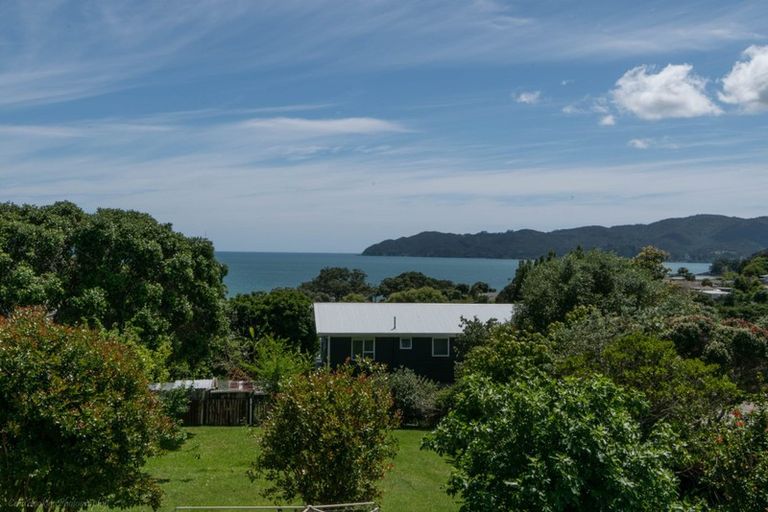Photo of property in 8 Berghan Road, Coopers Beach, 0420