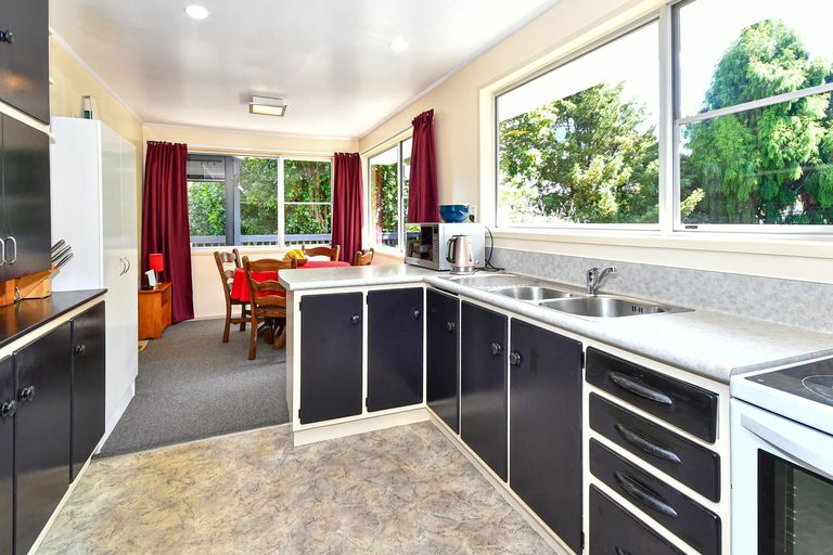 Photo of property in 51 Mack Place, Red Hill, Papakura, 2110