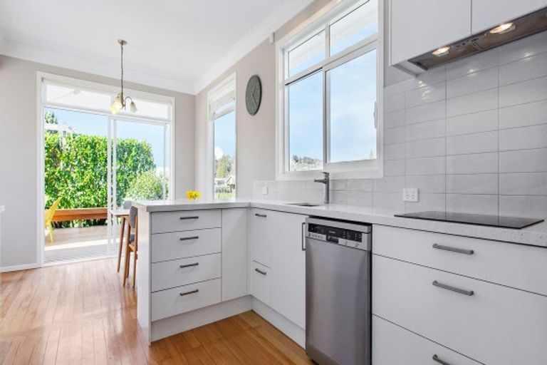 Photo of property in 145 Ponga Road, Opaheke, Papakura, 2584