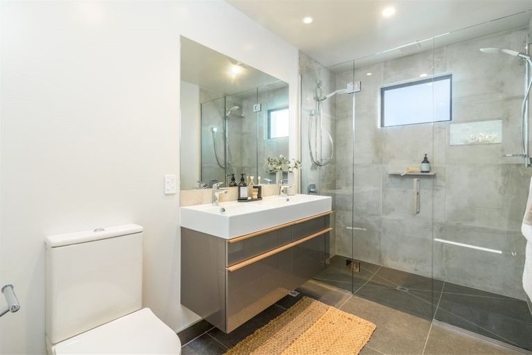 Photo of property in 88c Hinau Street, Riccarton, Christchurch, 8041