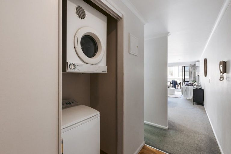 Photo of property in 11/281 Maunganui Road, Mount Maunganui, 3116