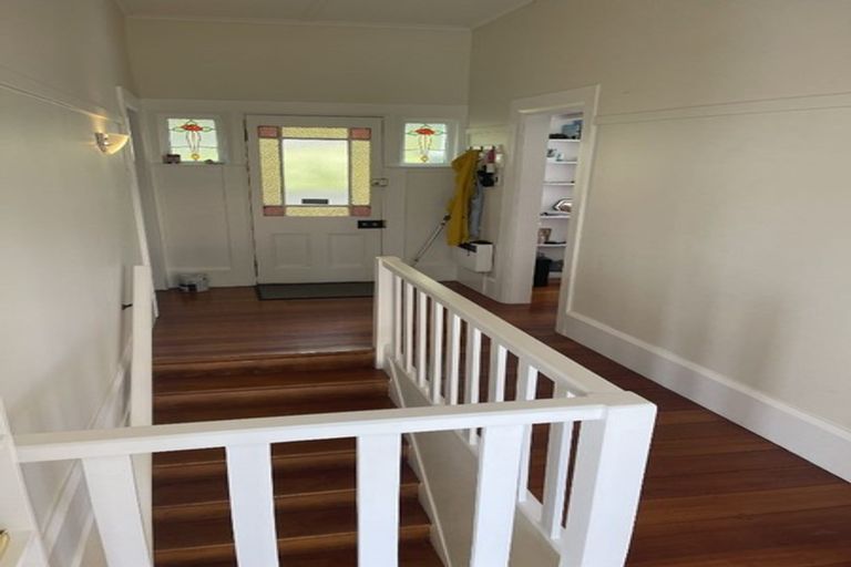 Photo of property in 39 Karepa Street, Brooklyn, Wellington, 6021