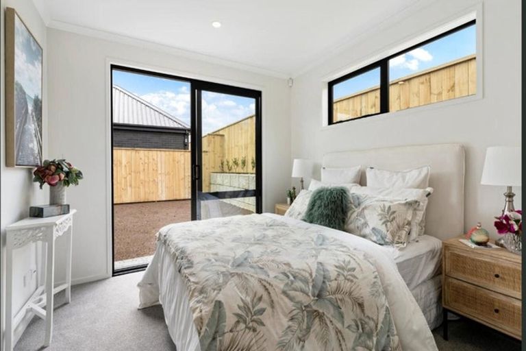 Photo of property in 55 Rorotu Avenue, Karaka, 2113