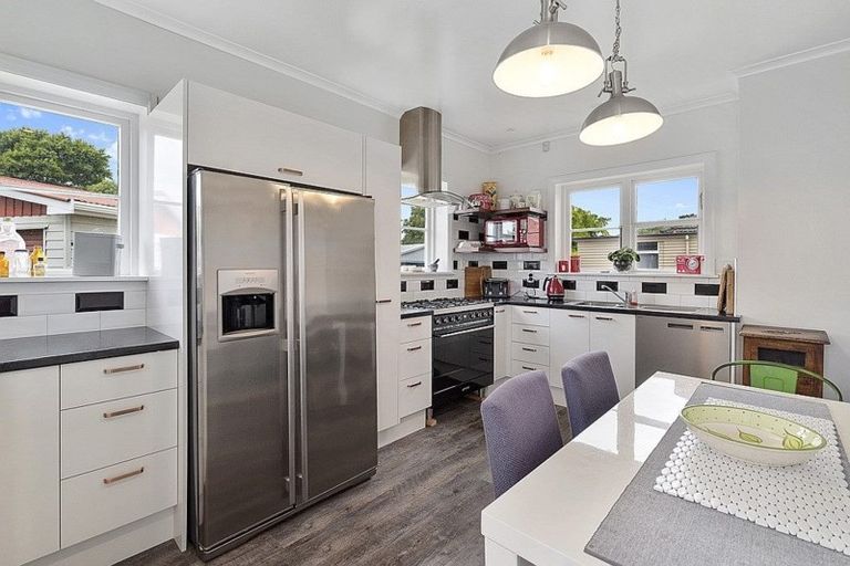 Photo of property in 20 Jollie Street, Linwood, Christchurch, 8062